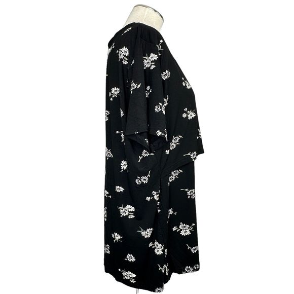 Smallshow Women's Maternity Short Sleeve Nursing Top Floral Black Size XXL - Picture 2 of 5